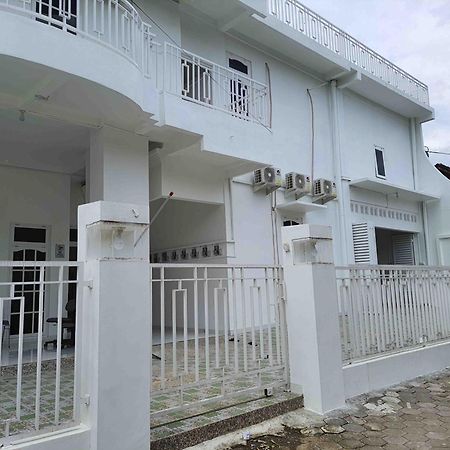 Hotel Reddoorz Syariah At Jalan Godean Ngabean Exteriér fotografie