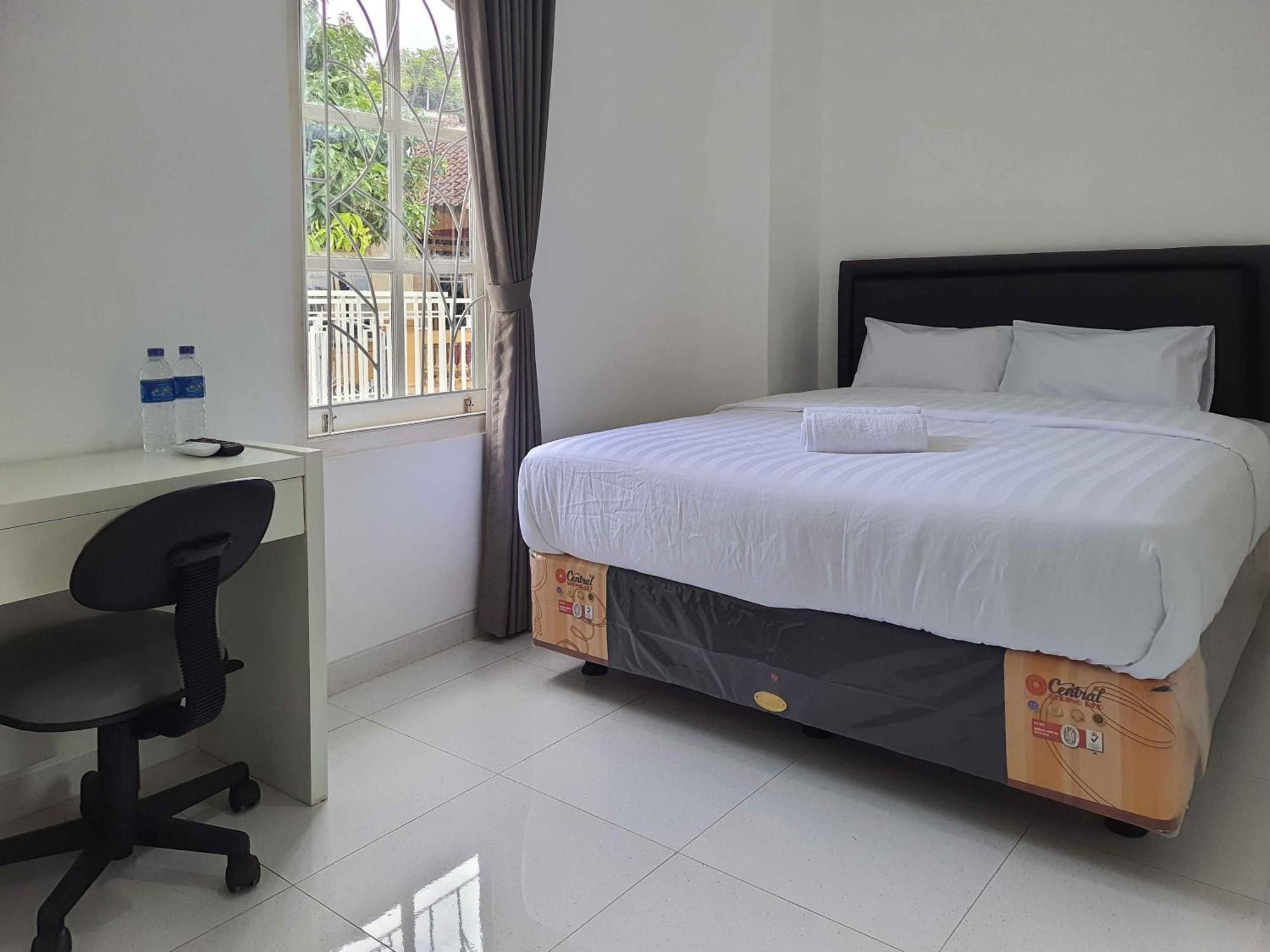 Hotel Reddoorz Syariah At Jalan Godean Ngabean Exteriér fotografie
